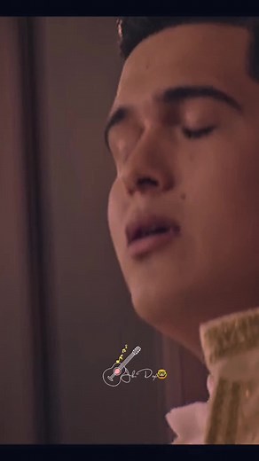 Que Bonito es Querer: Ulices Chaidez en Video Musical