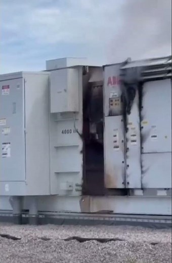 DC Arc flash in Solar Inverter #electriciti #central_inverter #solar_inverter #solarenergy #arcflash