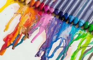 Best Ways & Tips on How to Melt Crayons [2021]