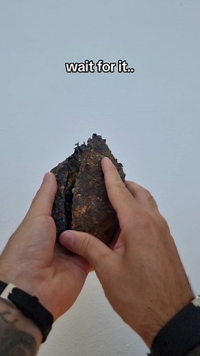 Rare Meteorite Found in Kenya | Unique Discovery