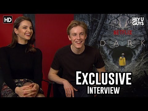 Louis Hofmann & Lisa Vicari | Netflix Dark Season 1 Exclusive Interview