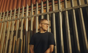 Floating Points - "Del Oro"