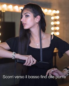 1, 2, 3…tutorial ghd oracle! 💥 Elisa Maino e i suoi splendidi capelli vi mostrano come usare facilmente l'ultimo rivoluzionario tool di ghd per creare onde e ricci con una sola passata. Facile no? 😊 Trova il salone rivenditore ghd oracle più vicino a te qui www.ghdhair.com/it/salon-locator | ghd