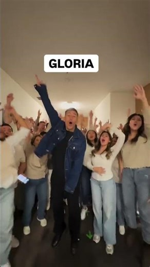 Hallelujah! It's Christmas! Love this season and these songs so much! 🎄🙌🏼