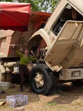 This OLD Truck ROARS Back To Life After YEARS 😱