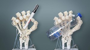 Researchers printed a robotic hand with bones, ligaments and tendons for the first time