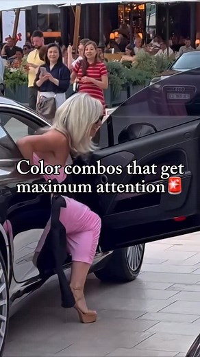 29K views · 30K reactions | Which other color combos get maximum attention?⚜️ DRESS WITH CLASS LINK IN BIO  - #womensfashion #classyoutfits #elegantstyle #oldmoney #oldmoneyaesthetic #oldmoneyvibes #oldmoneyfashion #oldmoneylook #luxurystyle #classyfashion #oldmoneywomen | Azzurra | Facebook