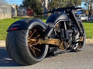 ▷ Harley-Davidson V Rod 360 by DGD Custom