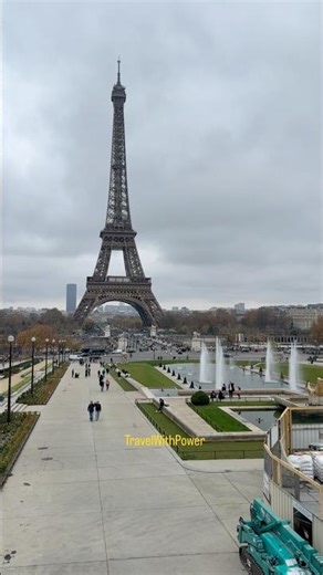 ¿Cómo se ve la Torre Eiffel desde el Trocadero? #paris