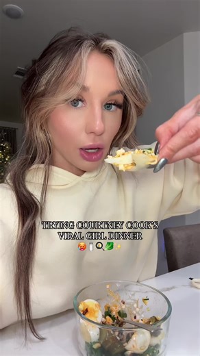 TRYING @Courtney Cook ‘S VIRAL GIRL DINNER🥬🧅🧂🤭✨ 10/10 reccomend!!! #courtneycook #eatwithme #girldinner #foodhaul #mukbang