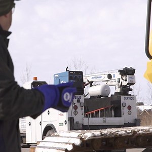 23K views · 156 reactions | Take control and eliminate noise. Get more done with each tank of fuel, extend time between maintenance and work in comfort without the hassle of walking back to your machine with Remote Start/Stop on new Bobcat 260 and 225 welder/generators. https://bit.ly/31v1Lwr | Miller Welders | Facebook