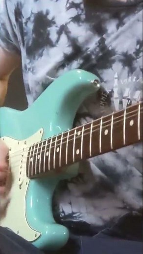 Yamaha THR10! FULL VOLUME!!1962 STRAT RIP!!!