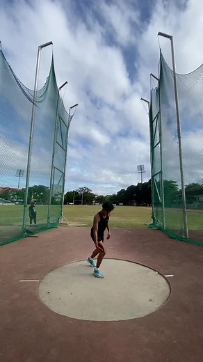 Mastering the Discus Throw Technique