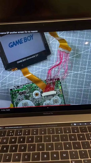 I discovered a hidden feature in the GameBoy SP! 🎮