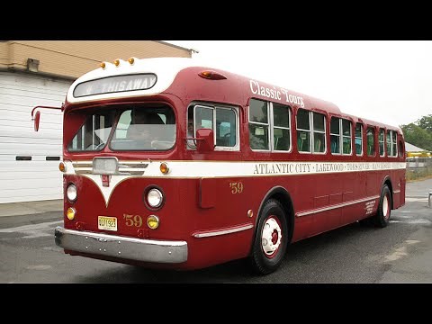 Why Do Americans Still Remember the GM “Old Look” Bus After 70 Years?