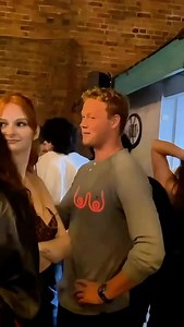 3.6K reactions · 107 shares | Pranking conversation with funny laser pointer 藍 | Dick Lazers | Facebook