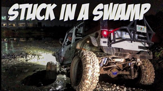 Jeep Wrangler JK on 42s Stuck at Night | Jeep Wrangler JK Mudding 4x4 Off-Road