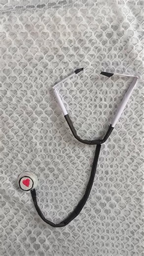 Doctor stethoscope வீட்டில் easyஆ செய்யலாம் | Making stethoscope at home easy ideas #shorts #diy
