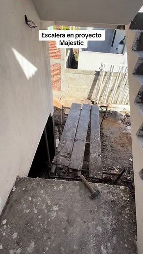 Cómo Trazar una Escalera en el Proyecto Majestic