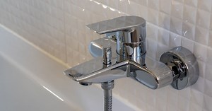 Low Water Pressure in Bathtub Faucet? How to Fix It - Plumbing Sniper
