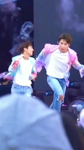 ‎“BTS Style K-Dance 🔥 | Trending K-Pop Move 2025 💜” #bts #北朝鮮 #boybandfandom #kpop #btsarmy