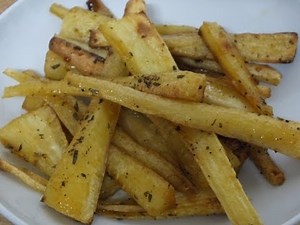 ROASTED PARSNIPS RECIPE WITH HONEY OR MAPLE SYRUP GLAGE & ROSEMARY HOW TO MAKE & PREPARE CHRISTMAS