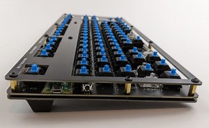 DIY mechanical keyboard kit for hackers and makers