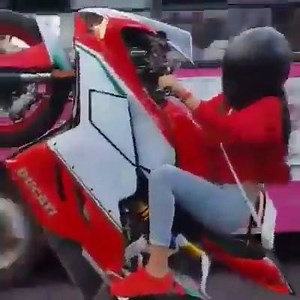 33K views · 973 reactions | Girls ride too! | Moto Riders Universe - App | Facebook