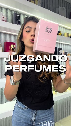 Juzgando Delina Exclusive: Perfume icónico para mujeres