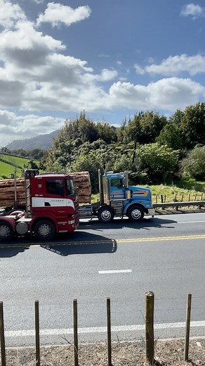 650 V8 vs 525 X15 #kenworth #scania #logging | Rock on Trucking NZ