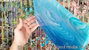Quick acrylic pour string pull video! You can do a string pull with any kind of string or chain and can make all sorts of patterns :) Materials used: Artist's Loft Flow Acrylics Floetrol Water Paint Ratios: 50% floetrol, 30% paint, 20% water CHECK OUT TINA'S CHANNEL HERE: https://www.youtube.com/channel/UCqd5LNqiJHJeWXAc-ApPavw PURCHASE THE ART SUPPLIES I USE HERE*: US: https://www.amazon.com/shop/mixedmediagirl UK: https://www.amazon.co.uk/shop/mixedmediagirl CANADA: https://www.amazon.ca/gp/re