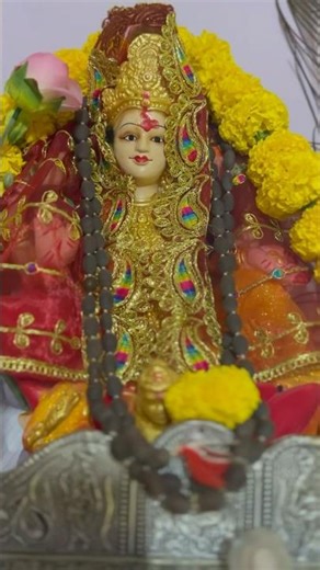 🙏🏻🌺#dipawali #diwali #diwalispecial #diwali2025 #puja #shorts #yt #diwalicelebration #laxmipuja