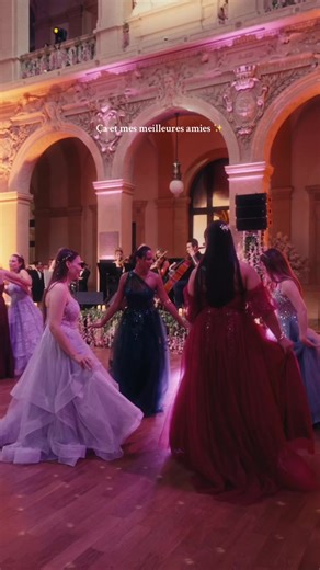 On manifeste ça pour 2026 🥰 Le Bal du Solstice d’Été, Palais de la Bourse de Lyon le 27 juin 2026 🏰 Vivez le bal de vos rêves avec Le Bal des Légendes ✨