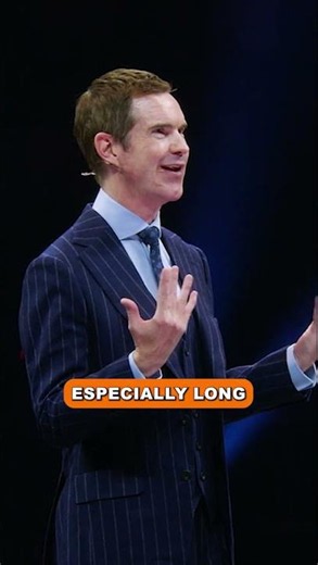 "ET wants his fingers back!" #jimmycarr #crowdwork #hecklers #standup