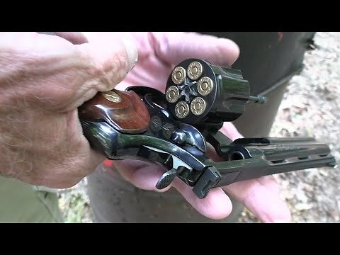 Hickok45 Shoots The Colt Python .357 Magnum