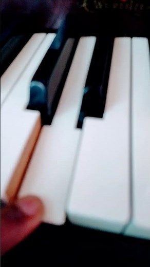 Hear Piano Note D4