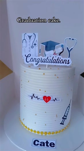 Nurse themed graduation cake. #graduation #graduationcake #graduationcakes #classof2025 #roynescakehouse