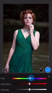 Make Cutout,Selective Editing,Colour Filters & Perfect Selfie Editor | LightX