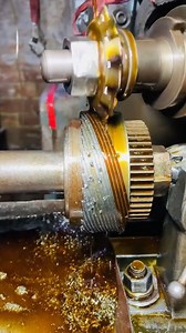 Worm Gear Cutting on Milling Machine #gear #machine #machinery #fyp | NexaMech Media
