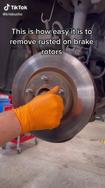 Easy Rust Removal for Brake Rotors: DIY Car Maintenance