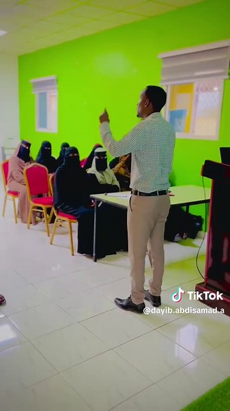 SPSS Data Entry and Analysis for Research Methodology