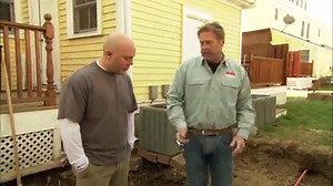 425K views · 3.2K reactions | Roger helps a homeowner install a bluestone patio in an urban backyard. Full step-by-step here: https://bit.ly/2YNOTQF | This Old House | Facebook