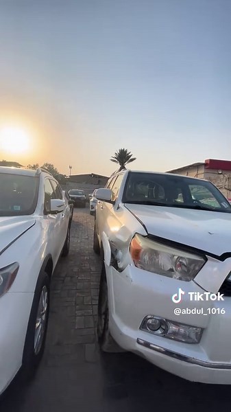 Explore the Toyota 4Runner SR5: A 4x4 Icon