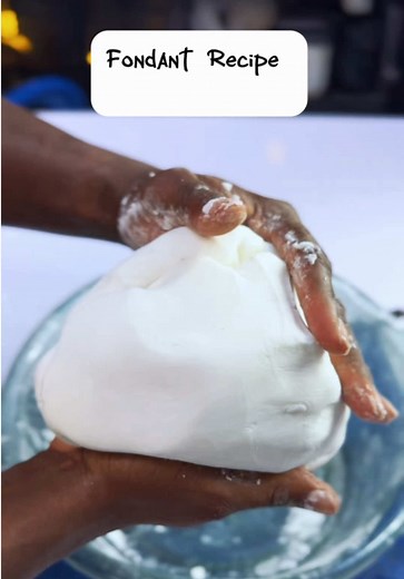Easy 10-Minute Fondant Recipe (No-Bake)
