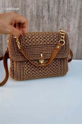 Trending Crochet Pattern Bags #ladyloops #crochet #handmadebags #bag