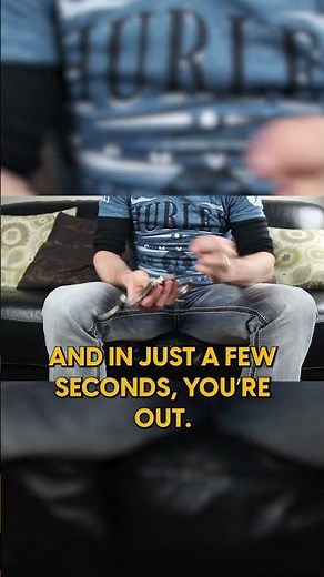 🔓 DIY Escape Trick Revealed! Unlock Handcuffs with a Paperclip! 🕵️‍♂️