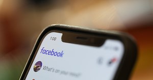 Why isn't Facebook working? Users report Facebook and Instagram outage