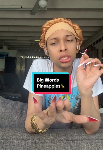 Big words pineapples #fyp #foryou #foryoupage #viral #bolewis2 | eating pineapple