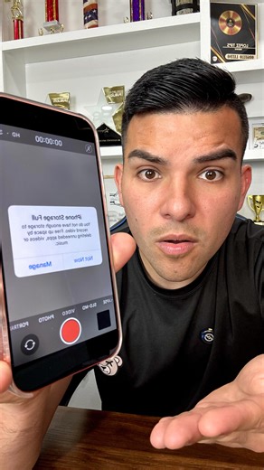 Carlos lopez portillo on Instagram: "Cómo tener más espacio en tu teléfono de una forma fácil, rápido segura y gratis #tips #tipsandtricks #lifehacks #tech #technology #iphonetips"