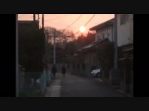 「朝日のあたる家」